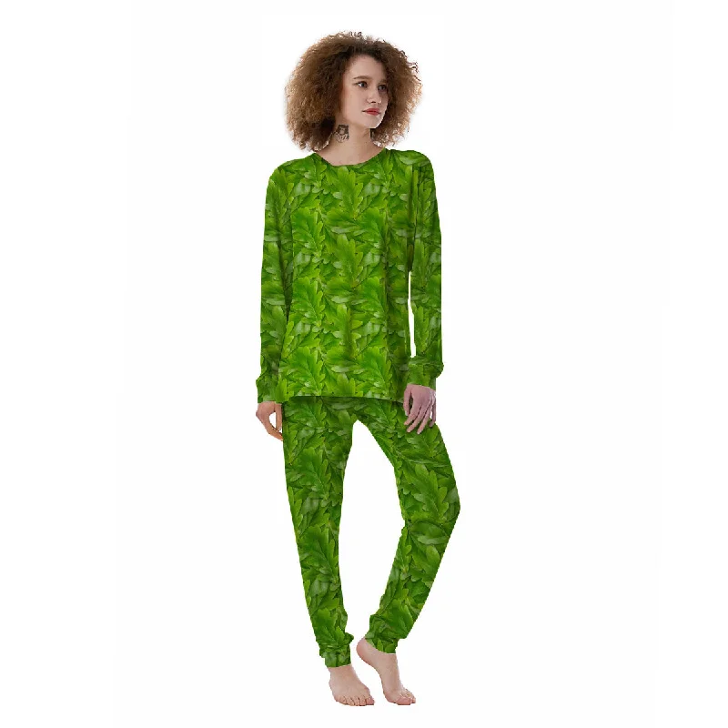 Oak Leaf Green Print Women's Pajamas Movie night pajama sets