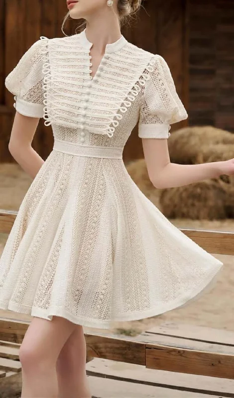 FLARED PUFFY SLEEVED LACE MINI DRESS IN WHITE Festival mini dresses