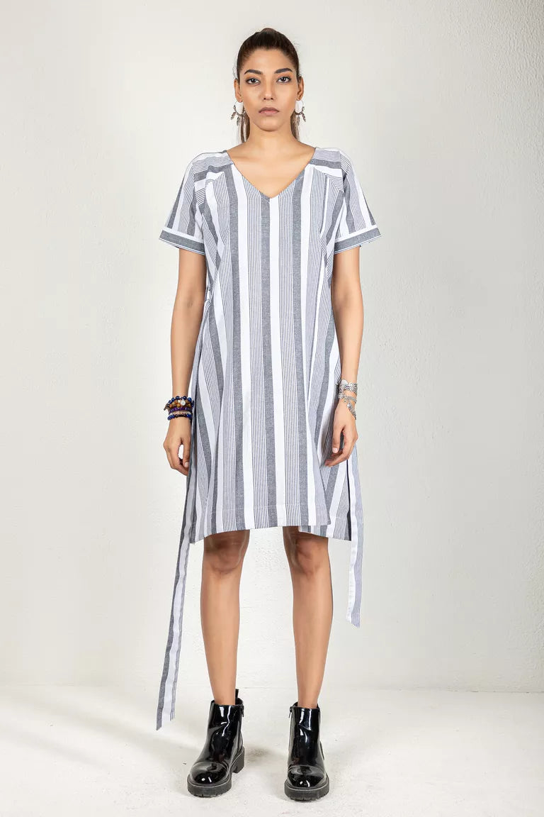 Grey & White Striped Dress Vacation unclassified dresses